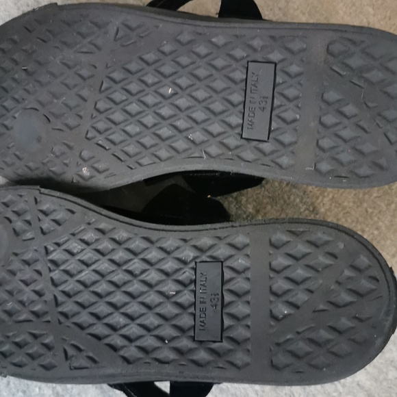 Giuseppe Zanotti 43.5 Italy - Picture 5 of 6